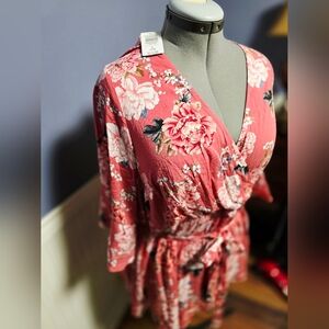 Chic Floral V-Neck Blouse - Rose